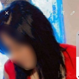 Vollbusige Meisterin der Leidenschaft