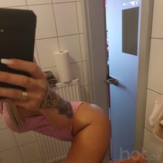 Villingen, Zi 8: Blonde 80D &ndash; ich f&uuml;hre Dich wie ein Profi zum H&ouml;hepunkt