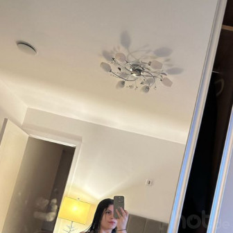 23-J&auml;hrige, 169cm, C-Cup, schwarzhaarig, Hamburg &ndash; GFE, Zungenk&uuml;sse, OV tief, 69, Busenverkehr, Striptease, Prostatamassage, Rollenspiele, Paare & Duo, In- & Outcall, Reisbegl...