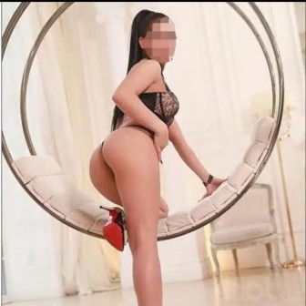 Privatempfang bei eleganter Lady mit Leidenschaft f&uuml;r Tanz