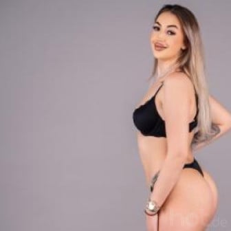 Ich bin die blonde Jessica aus Wilmersdorf und bringe Dich mit Body2Body und &Ouml;lmassagen in Stimmung
