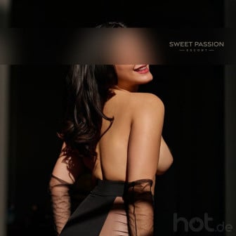 Weltweite Reisebegleitung & Dinner-Dates - 28j, 167cm, schlank, C-K&ouml;rbchen
