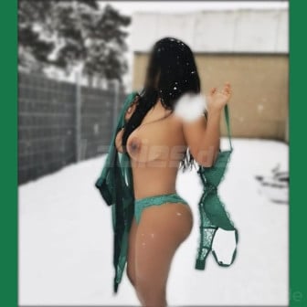 Hei&szlig;e Latina &ndash; nur f&uuml;r kurze Zeit in deiner N&auml;he!
