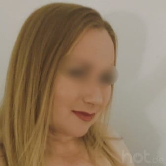 38 Jahre, 160cm, 90C - GV, Franz. beidseitig, Massagen