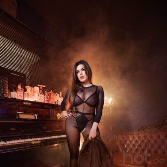 Dominatrix, Bizarre Praktiken, Rollenspiele, Bondage, Fetisch, Facesitting